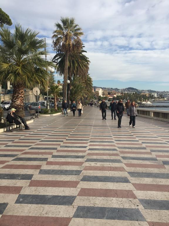 L'Attico Di Anna Lejlighed Sanremo Eksteriør billede
